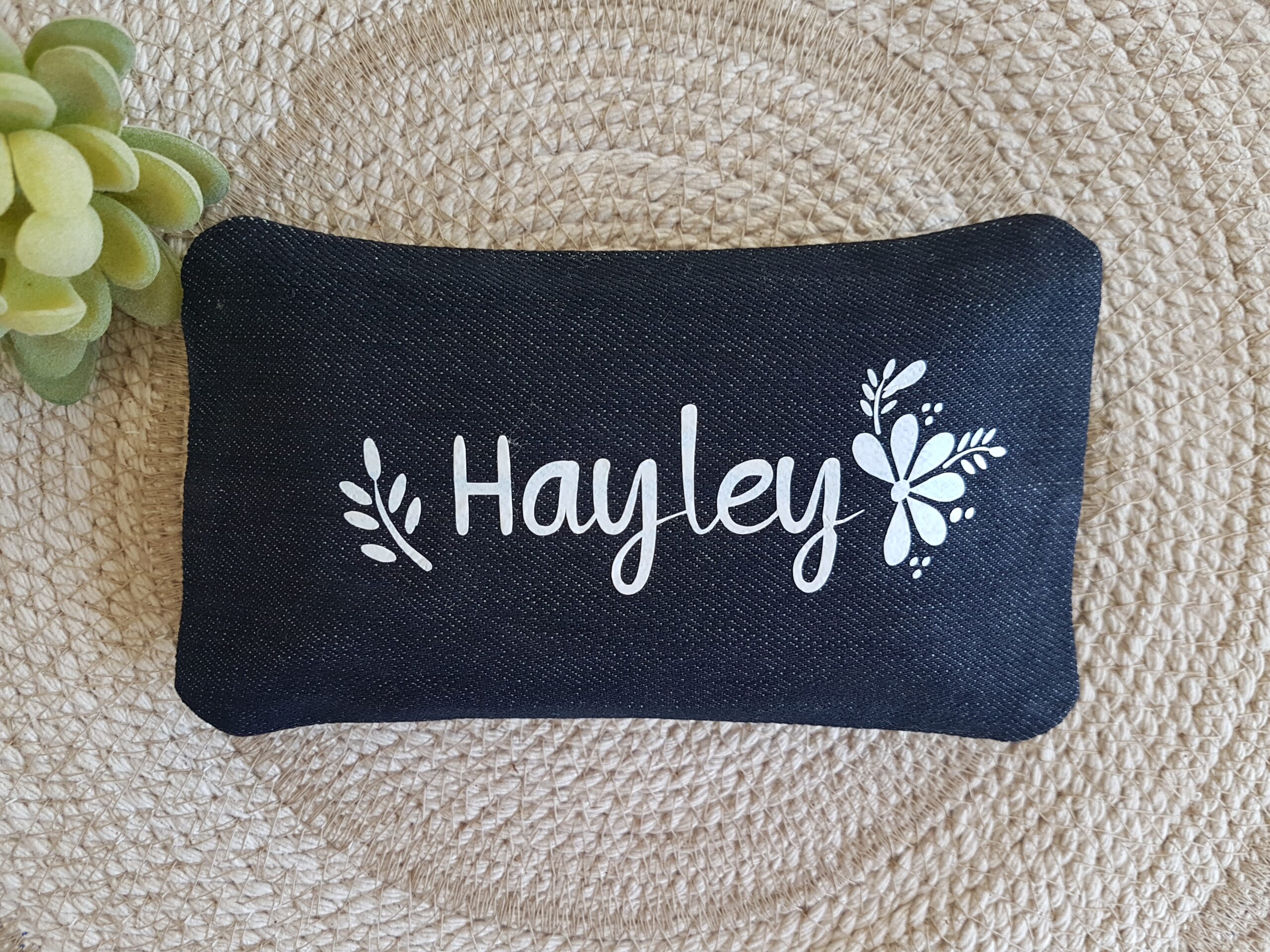 Personalised denim tissue pouch