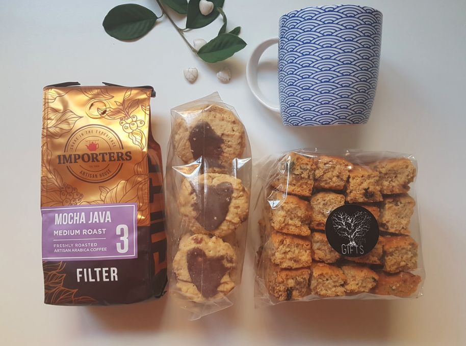 Coffee & Treats Gift Hamper