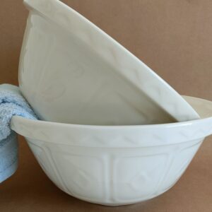 Ceramic mixing bowl
